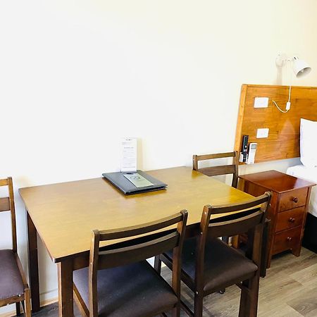 Highway Motor Inn Taree Esterno foto