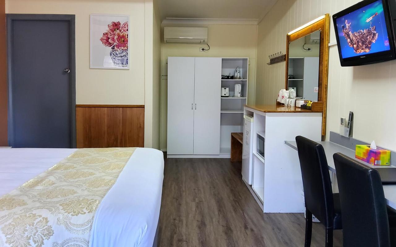 Highway Motor Inn Taree Esterno foto
