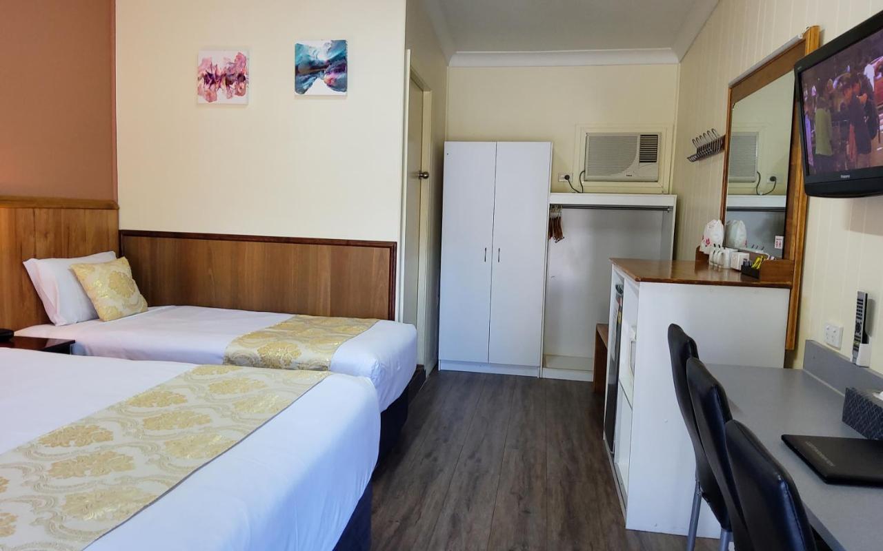 Highway Motor Inn Taree Esterno foto