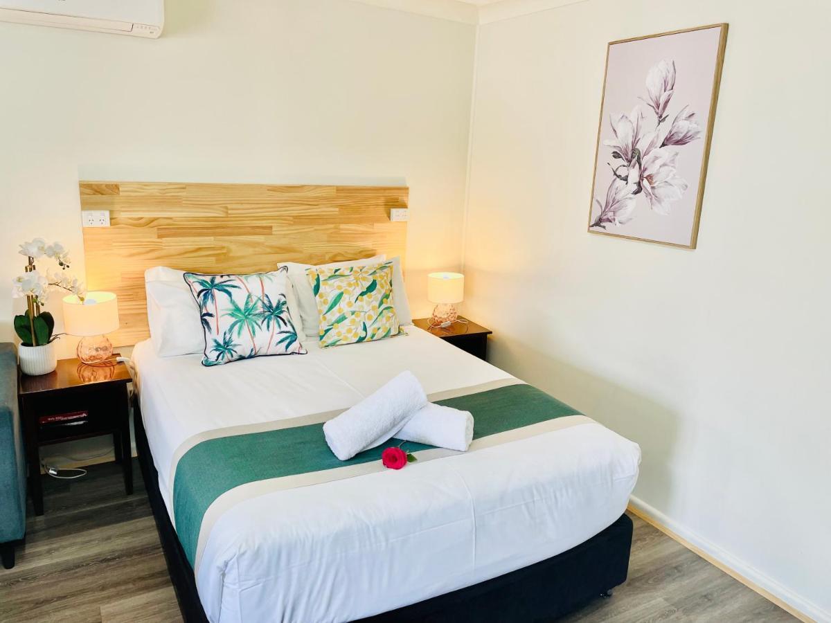 Highway Motor Inn Taree Esterno foto