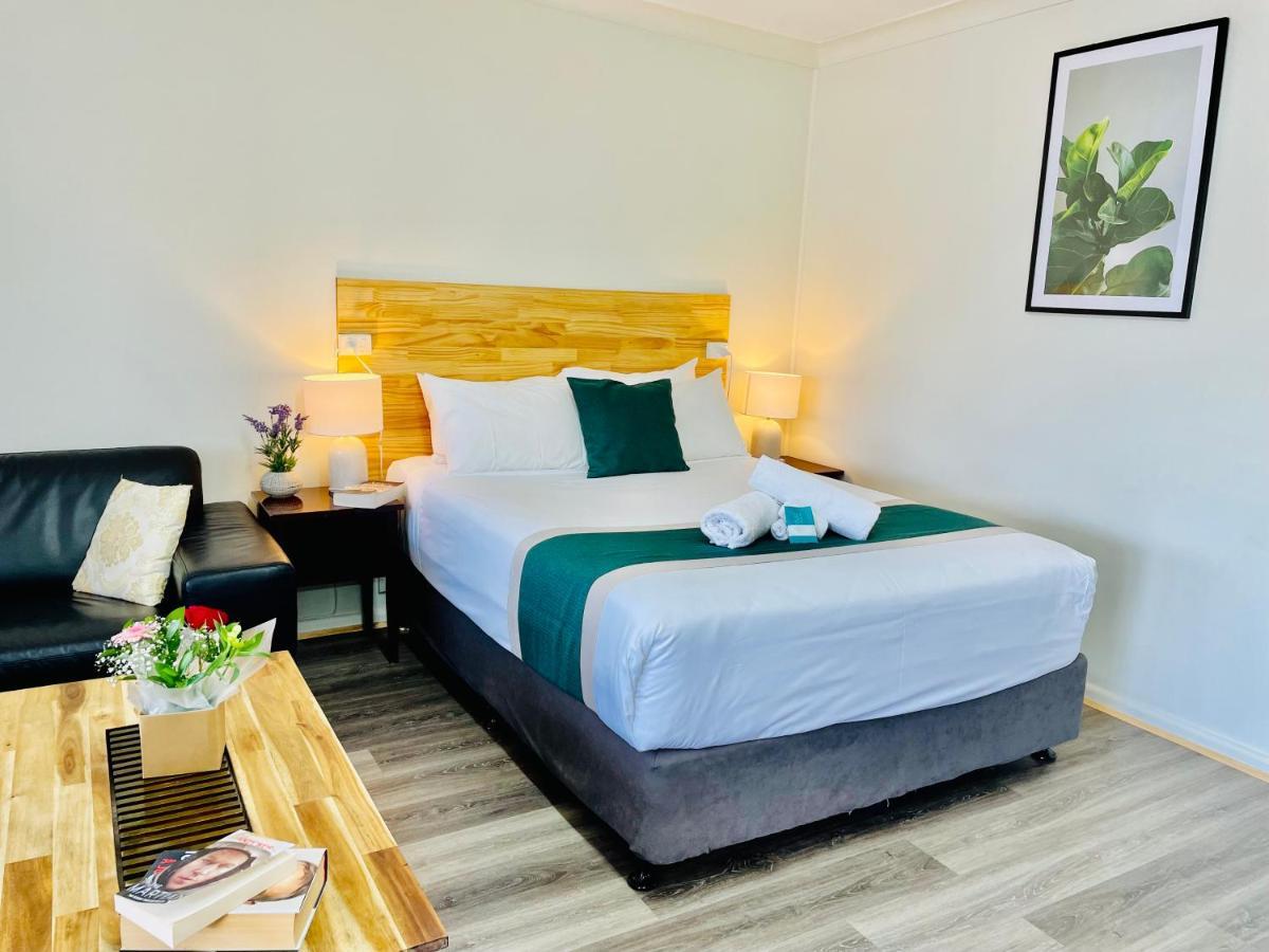 Highway Motor Inn Taree Esterno foto