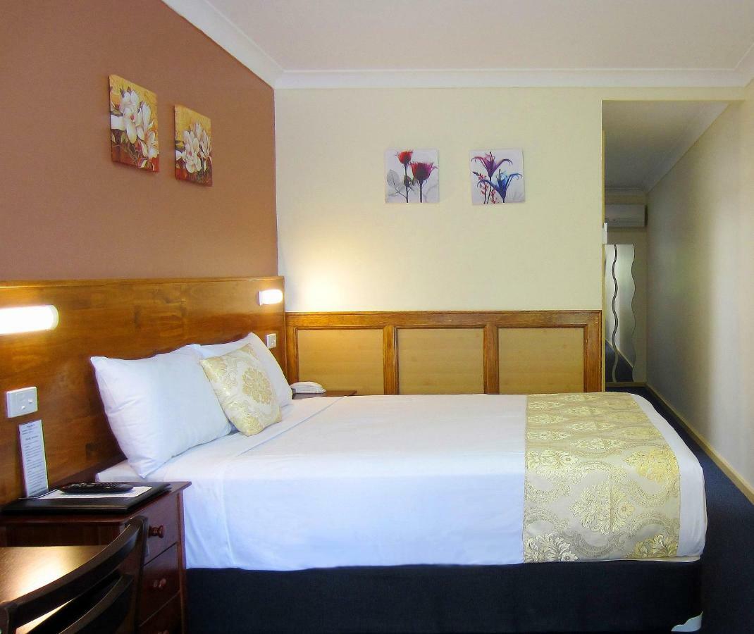 Highway Motor Inn Taree Esterno foto
