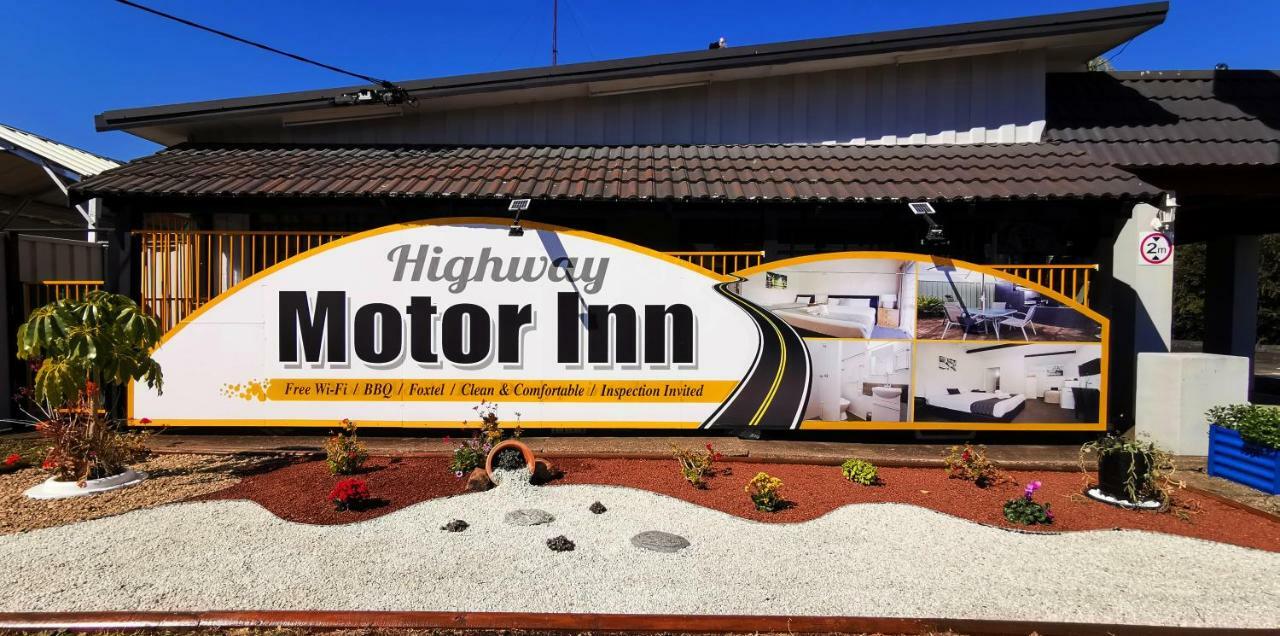 Highway Motor Inn Taree Esterno foto